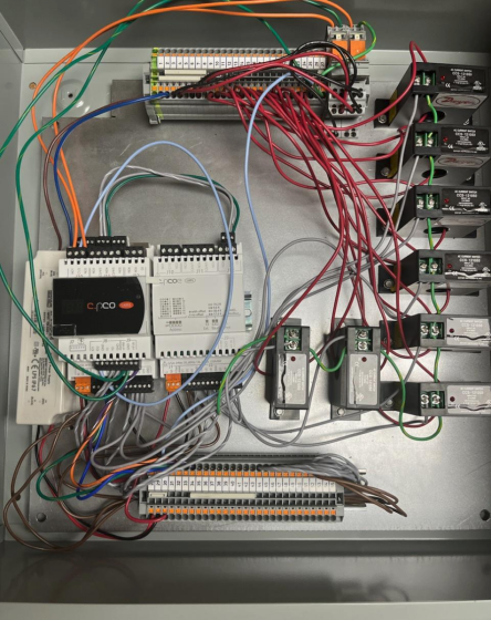 Factory-Installed Electrical Control Box with Demand Control Ventilation – UL Listed – 4 Exhaust/4 Supply ECO-1353-INSTALL SHOP HOODS, ACCESSORIES, Electrical Systems, Electrical Control Box & DCV System