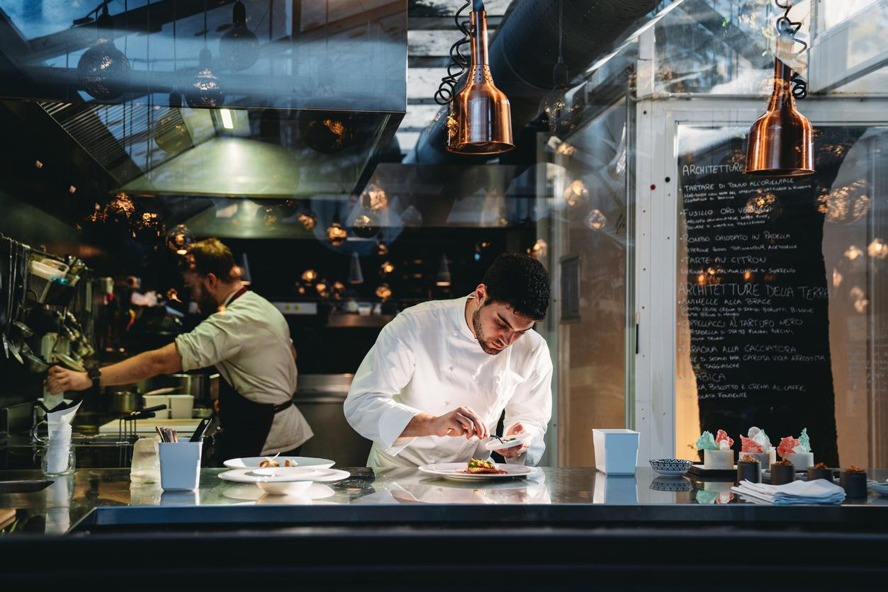 The Advantages of Investing in a High-Quality Commercial Kitchen Hood