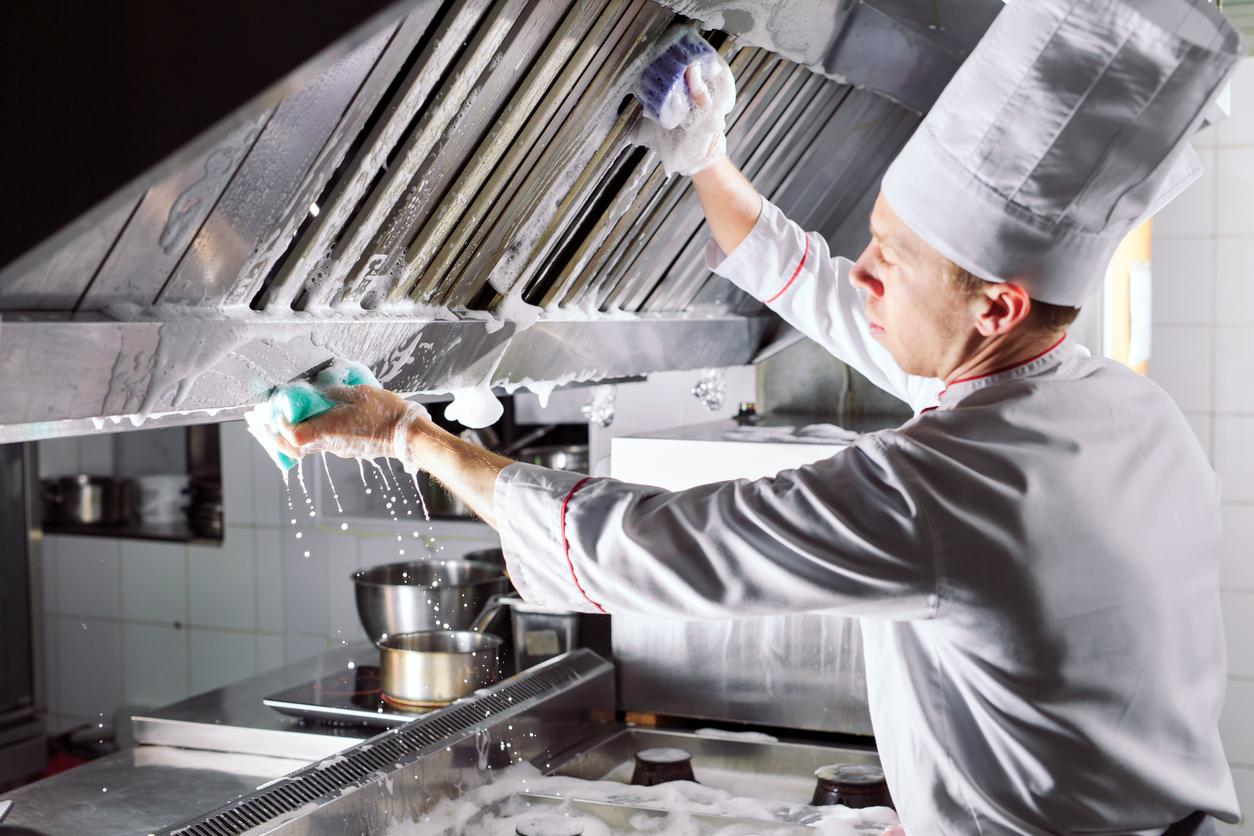 How to Maintain Your Kitchen Hood for Optimal Performance